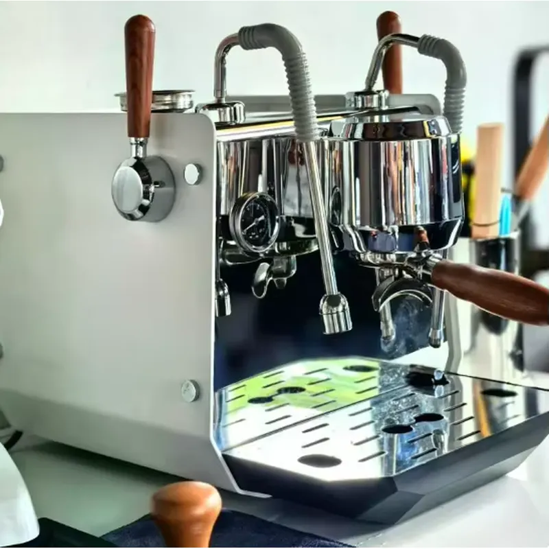 Professional Semi Automatic Es - Coffee Equipment For Cafe 评论和价格